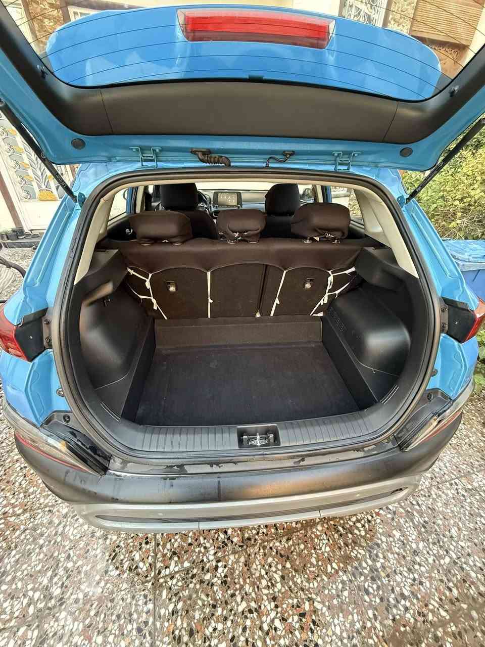 كونا خليجي موديل 2022 السيارة فول مواصفات 1/1 محرك 2000 السيارة رقم بغداد تحويل مباشر مكفولة كفالة عامة من الصبغ 
بيها رصعة بالبنيد موضحة بالصور ما مصلحة و باقية على حالها و الباقي مكفول السيارة على وضع الشركة سبير منازل تايرات الشركة محرك كير تبريد مكفولة
المواصفات 
بصمة 
تشغيل عن بعد 
فتحة سقف
3 أنظمة قيادة
مرايات شفط 
إشارة ترحيب
المقاعد كهربائية 
حساسات امامية
حساسات خلفية
كامرة خلفية
رادار امامي خلفي جانبي 
تحكم ستيرن
ابل كار بلي
و أندرويد اوتو
شاحن واير لس
و مواصفات أخرى
السعر 165 ورقة قفل
مكان السيارة بغداد
رقم الهاتف ***********
