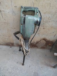 كسارللبيع السعر ١٠٠ الف ٠٧٧١٥٢٠٦٣٨٤