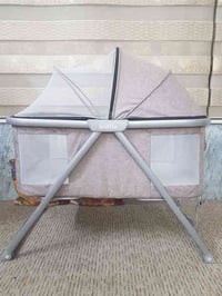 سرير طفل • مستعمل شهرين • أربيل