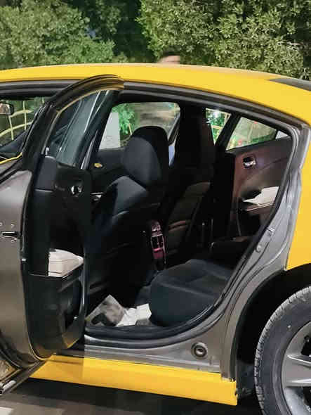 إسلام عليكم شباب جارجر لبيع مديل ١١ كفاله جاهزه للخيرتحولي مباشر تستلم كامل سنويه جديده ارقام نكليزي رقم ***********
