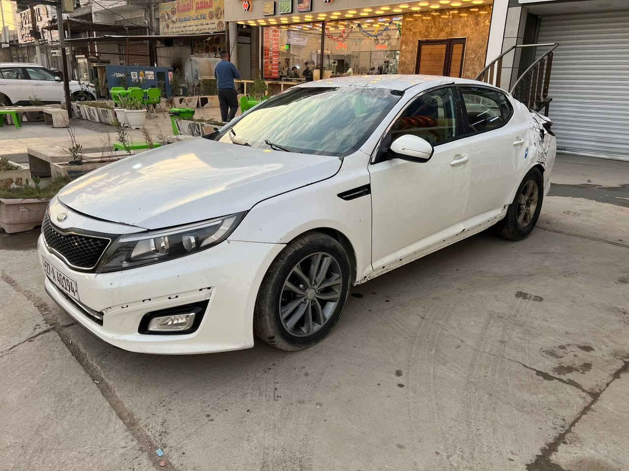 السلام عليكم اخوان للبيع كيا أوبتيما خليجي موديل 2015 رقم ذي قار الدولي تحويل مباشر محرك 2400 دوش كير ومكينة وصدر جدد للبيع على حادثها شغالة وتمشي  الاستفسار *********** مكاني بغداد
