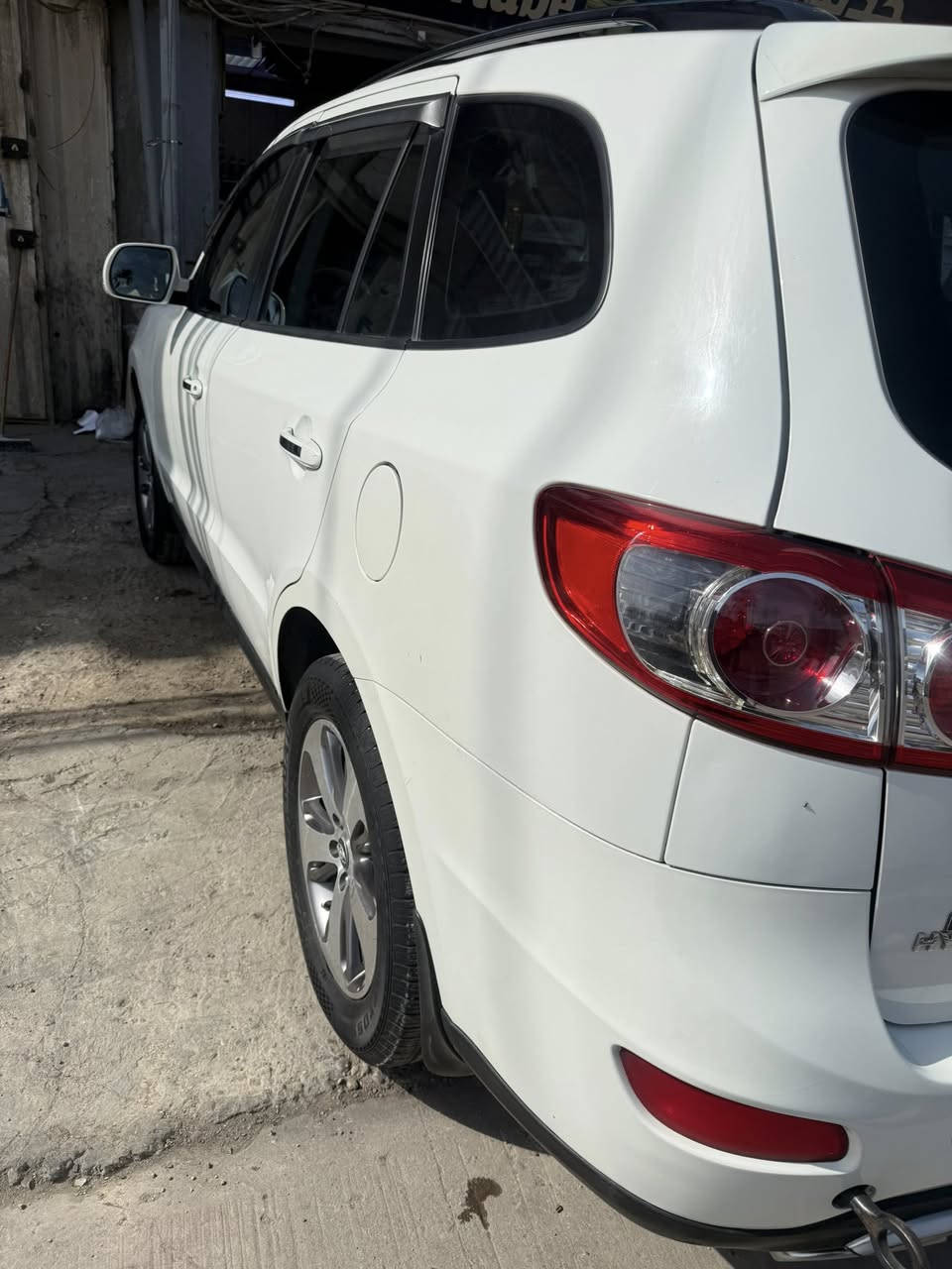 السلام وعليكم
سنتافيا 2012خليجي محرك4سلندر فول بصمه فتحه مري شفط

سياره جاهزه رقم بغداد جديد من كل نواحي صدر وتايرات تبريد تدفه كله شغال جدد شاشه كامره  محرك وكير مكفولات سعرها145وبيها مجال مكاني بغداد ساحة عدن الاستفسار اتصال***********وتساب هم بي صاحب سياره 

  ملاحظه بيه طخه بل باب مرجعه ع بارد
