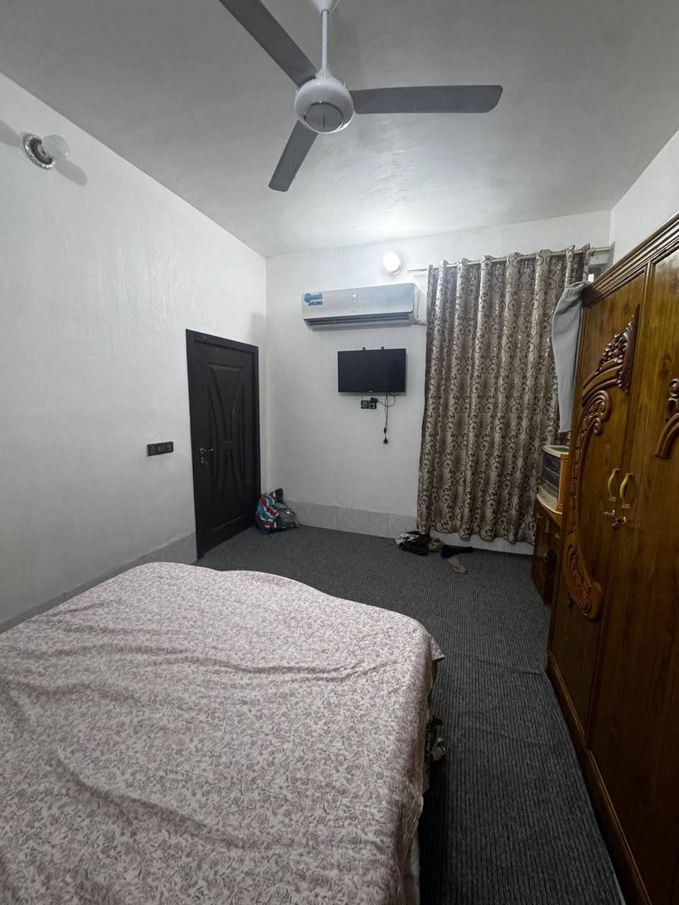 سلام عليكم بيت للبيع في حي الفارس زراعي
مساحة 120م
التفاصيل:
1غرفة نوم
صالة +استقبال +مطبخ
للاستفسار
***********
او مراجعة مكتب ادراك للمحاماة والعقار في شارع الامير مقابل مخبز الامير
