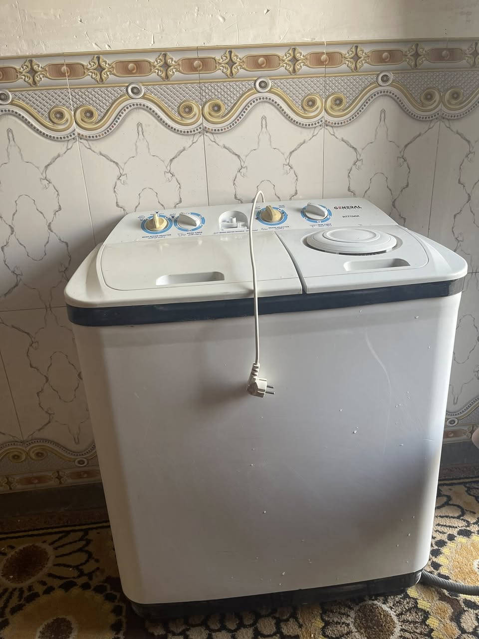 السلام عليكم.غساله للبيع اخت جديده بلاد نظافه وشغل شرط ع الفحص . للتفاصيل ع رقم ***********
