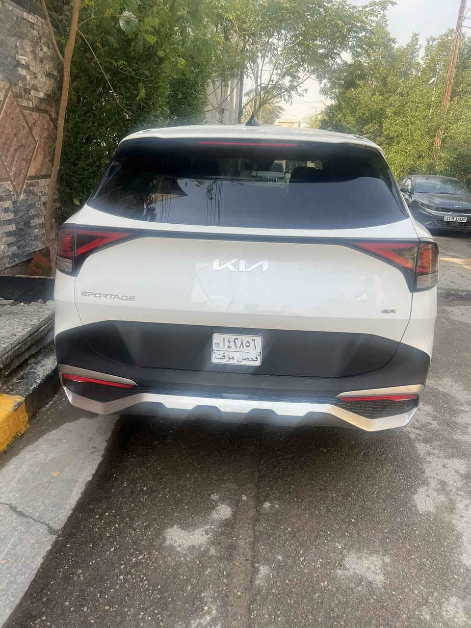 السلام عليكم
سبورتج  مديل 2024 وارد امريكي للبيع
بدون ارقام 
ماشية 14 جديدة علة وضع الشركة
صور الحادث داخل المنشور 
فقط جاملغ امامي مبدل 
والسونر داخل المنشور
السعر 175
مكاني بغداد البلديات 
***********
