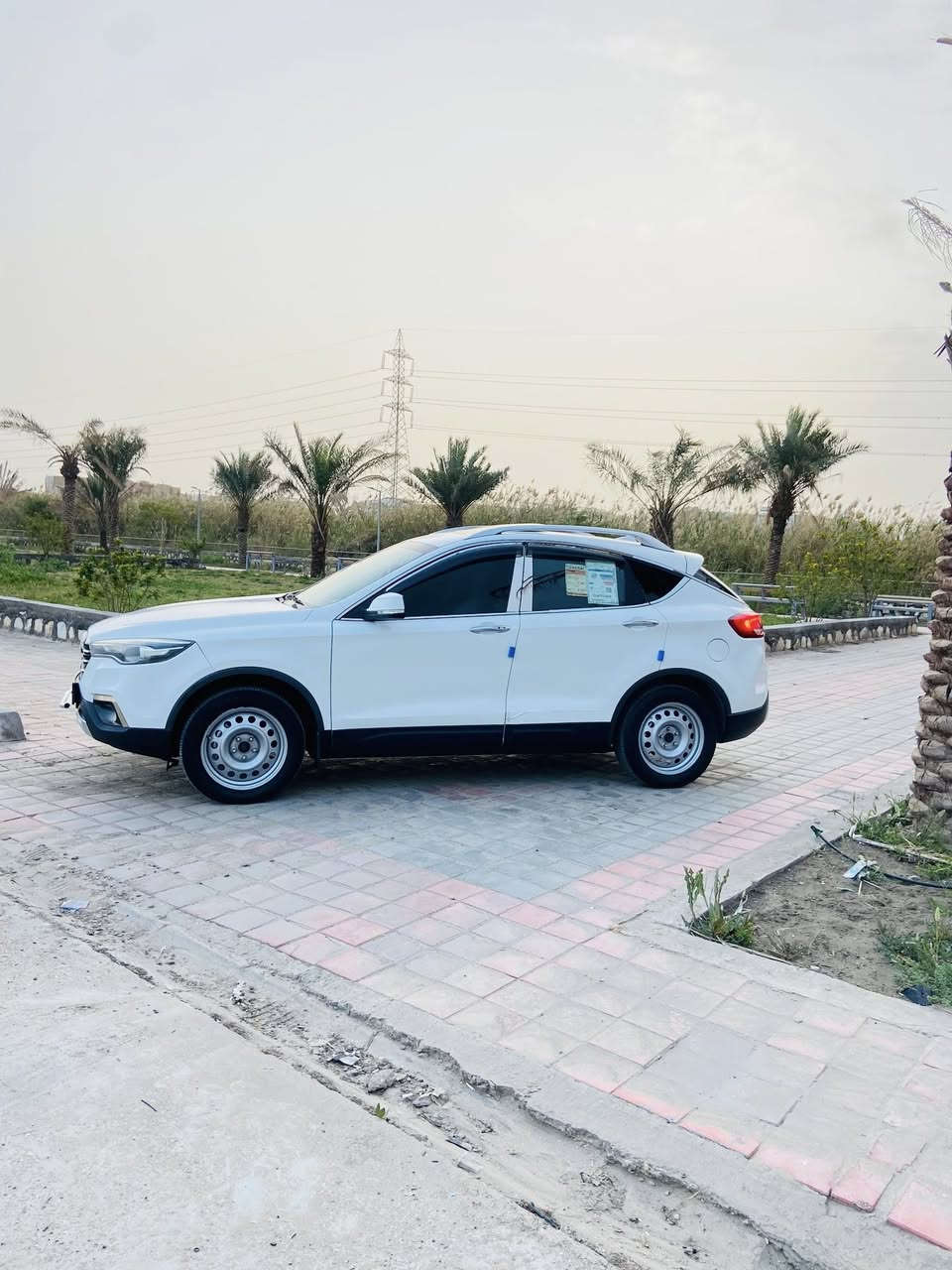 السلام عليكم للبيع. X80 مديل. 21 فول للأخير رقم اربيل. فول مواصفات شحجيلك قليل بحقه مم البانوراما وشيل ايدك كفالة من صبغ ولحار والضربه القويه بيه فقط 3 مكانات بارد تعديل بسيط فقط للاستفسار الاتصال. ع رقم. ***********  بي واتساب ورصيد.
