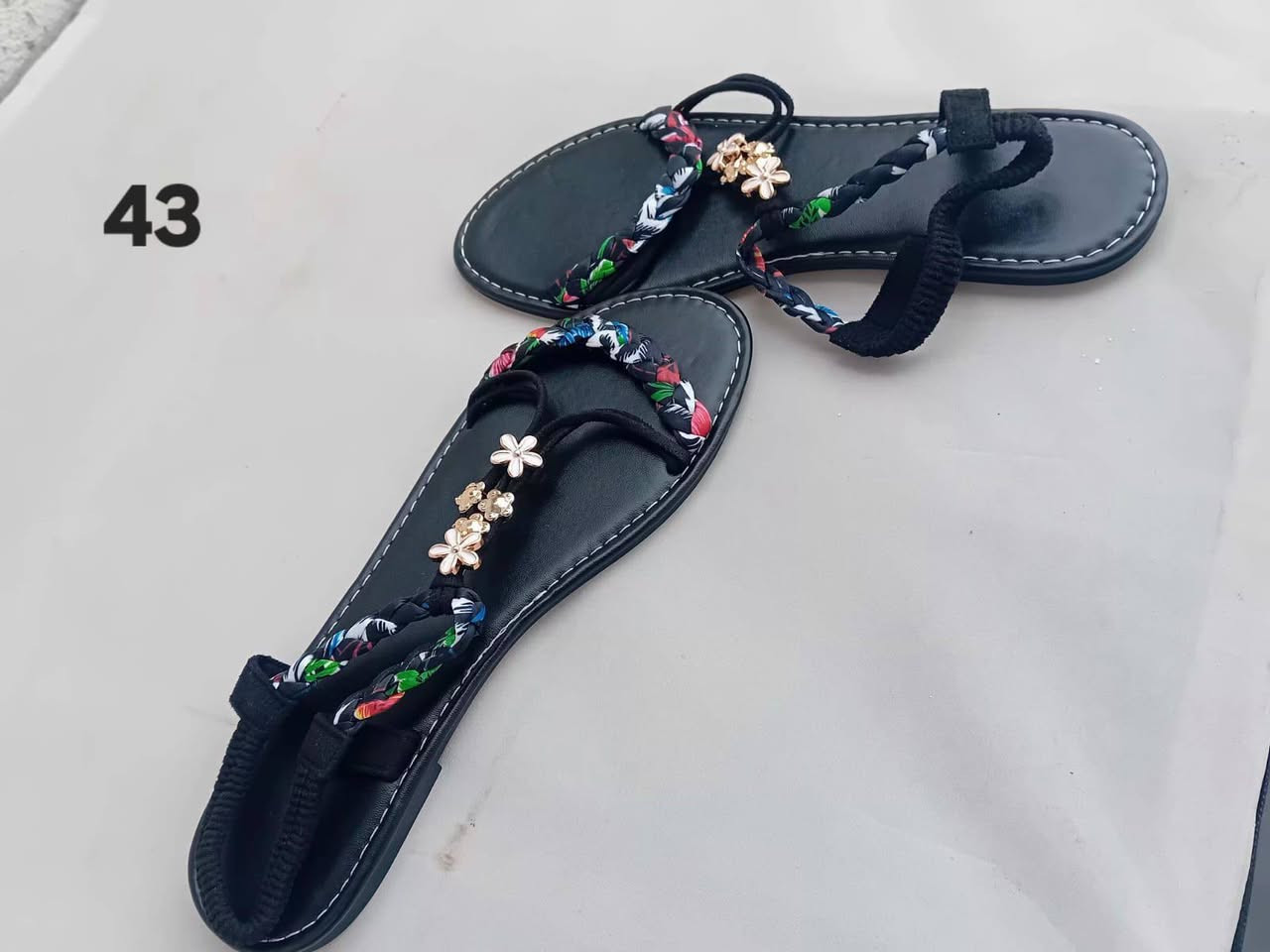 كله قطعه ع 5000 تخفيضات العيد

٥قطع التوصيل مجاني 
٦قطع فما فوق التوصيل مجاني +خصم١٠ %


**إذا كنت صاحب هذا الإعلان وتريد حذفه لأي سبب، رجاءا أرسل رسالة إلى الدعم الفني**