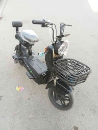 دراجة شحن قبل يومين اشتريتهه ، زيرو اريد ابيعها للتواصل : 07756740782