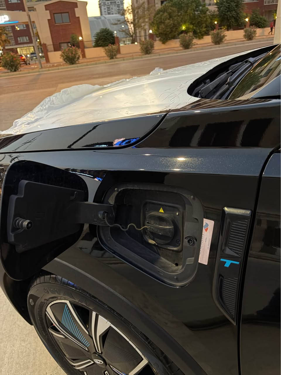 سلاو لە برادەران chery tigo 7 pro max plug in hybrid مۆدێلی ٢٠٢٤ ی قەپات قەپات مواسەفات کارەبا و بەنزین بە هێزی ٣٤٠ هۆرس پاوەر مەکینەی ١.٥ تۆربۆ و کارەبا ناو سور و ڕاداری ٣٦٠ و پانۆراما و کوشن سارد و گەرم مواسەفاتی ئەمەنە زۆرە باس ناکرێ چیت بوێ تیایەتی زەمانی شەریکەی ماوە و بەناو خۆمانەوەیە نرخیشی بڕۆ پرسیاری شەریکەکە و زۆر هەرزانتر بدەمێ بۆ نرخ پەیوەندی کە موشتەری نی سەر مەیەشێنە ***********📞 السليمانية, العراق
