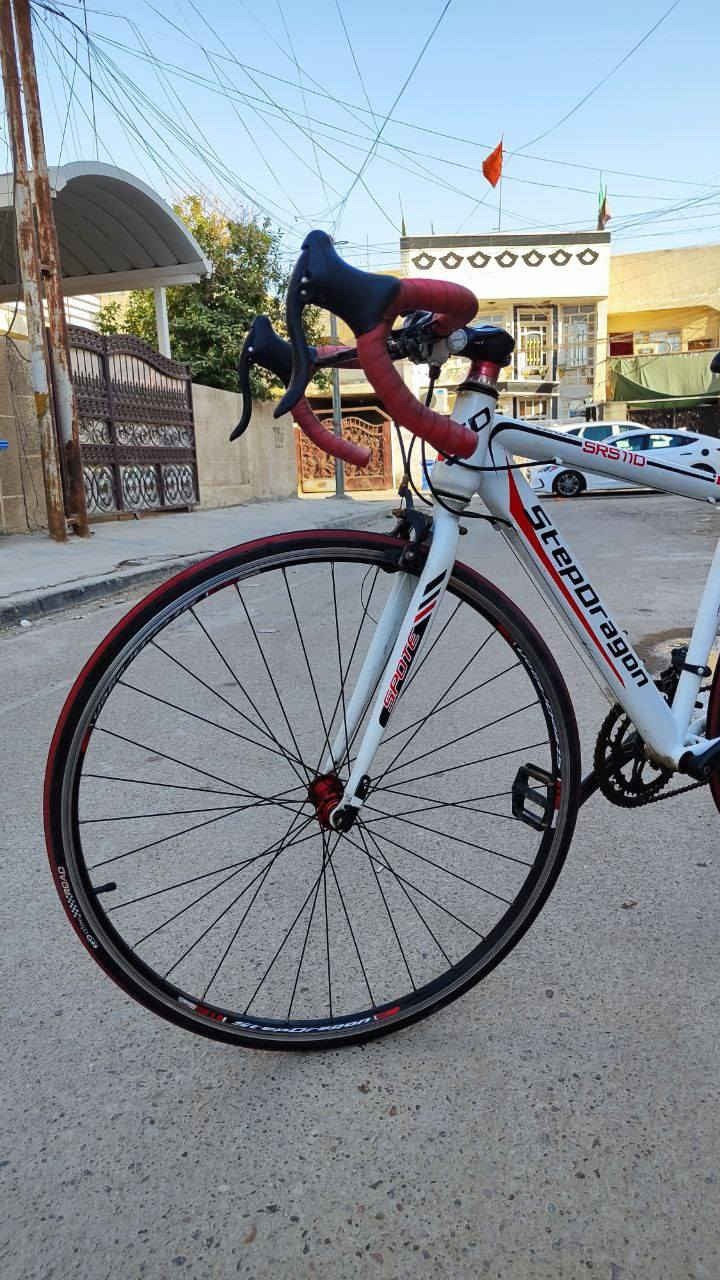 بايسكل C700 ماركة StepDragon
البايسكل نظيف حيللللل مابي أي نقص
گير عقرب شيمانو شغالات
ويالة وكشن ورگبه مختمات StepDragon 
بطيخات Joytech 
السعر 150
العنوان حي الجهاد 
***********
