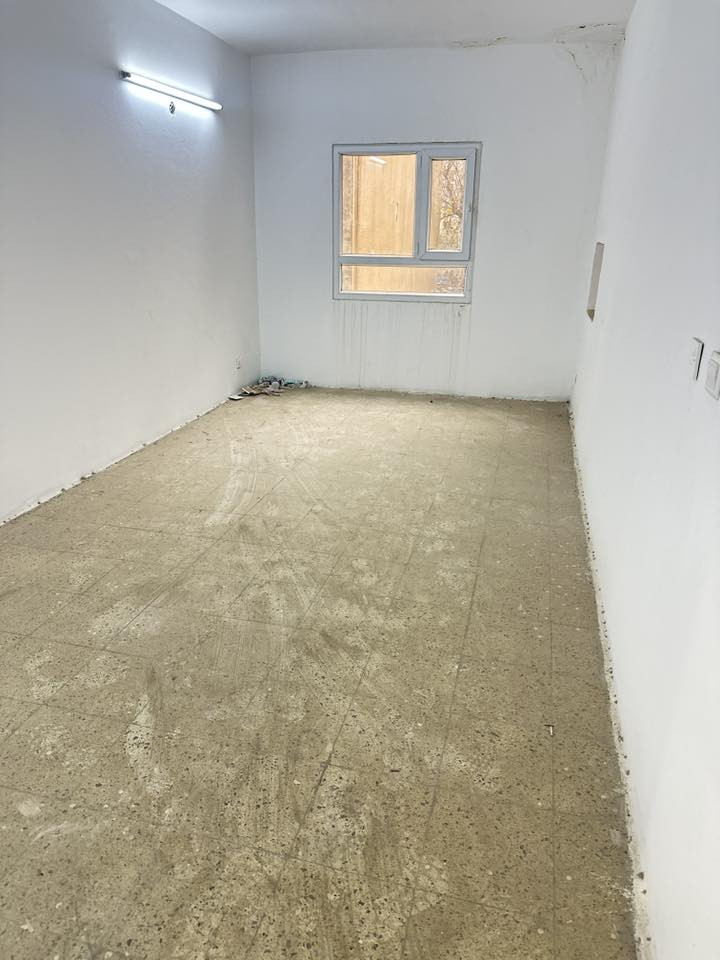 شقه طابق ثاني. . طابو بسمي. لاستفسار *********** الشقه تاسيس كامل وكهربائيات جاهزه
