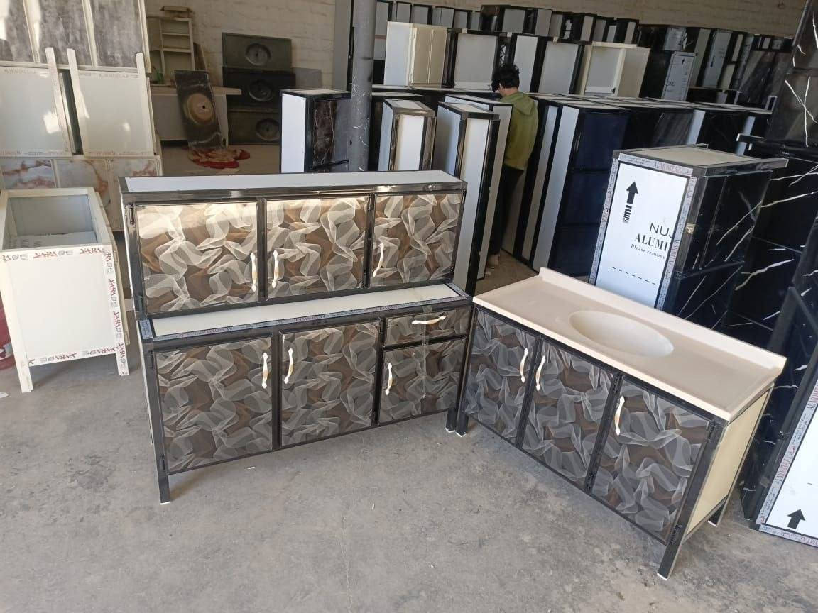 كاونتر مترونص  ارضي.وملحق مترونص  

وسنك متر و 20 سم . 

السعر  235

توصيل مجاني داخل بغداد 

) مجاني الفلوجه  كرمه صقلاوية عامريه. خالديه.

بابل   كربلاء _نجف الديوانيه 10

رمادي 15 

صلاح الدين واسط. _ توصيل 25)

عماره سماوه ناصريه 30

بصره 35
. بسمايه نهروان افضيليه سعادة  طارمية توصيل 10


**إذا كنت صاحب هذا الإعلان وتريد حذفه لأي سبب، رجاءا أرسل رسالة إلى الدعم الفني**