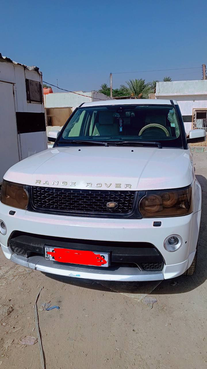 السلام عليكم للبيع فقط
رانج روفر 2008 محدث 13 سبورت محرك 8 سلندر العادي شمالي بيهه شبر صبغ تكحيل بالصندوك 

تبريد شغال 
محور لوي 
كشنات كهرباء
فتحه 
سعرها 90وبيها مجال بسيط 
مكاني ديالى ***********
