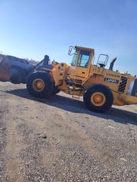 للبيع دخول جديد حاجي اومران L180E 2007 07504268827 07832757924