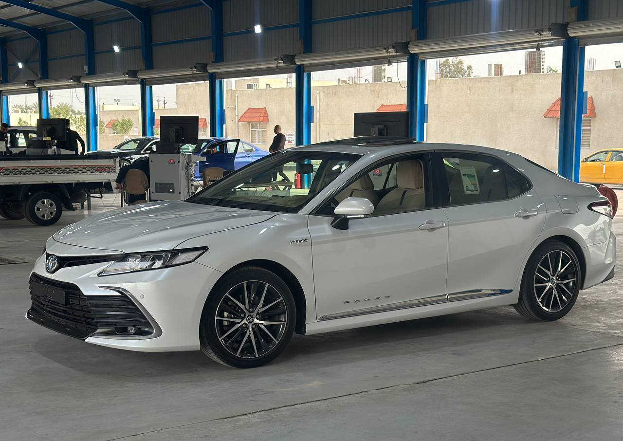 السلام عليكم 😎✋
كامري خليجي 🇯🇵
وكالة عبداللطيف جميل 
المواصفات : فل كامل GLE
هايبرد ،بنزين
موديل :2023
الممشى:61.000
حالة السيارة : كفالة عامة وضع الشركة
رقم بغداد :هزه وسنويه وأرقام جديدة 

للاستفسار الاتصال على 
📞 ***********

☎️ ***********
