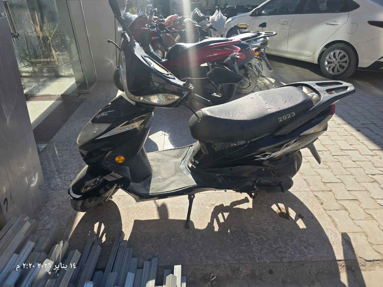 سلام عليكم
دراجه سكنس فحل 
الدراجه زيرو موديل 2023
سعر مليون و100 وبيه مجال. 
وتساب. ***********
