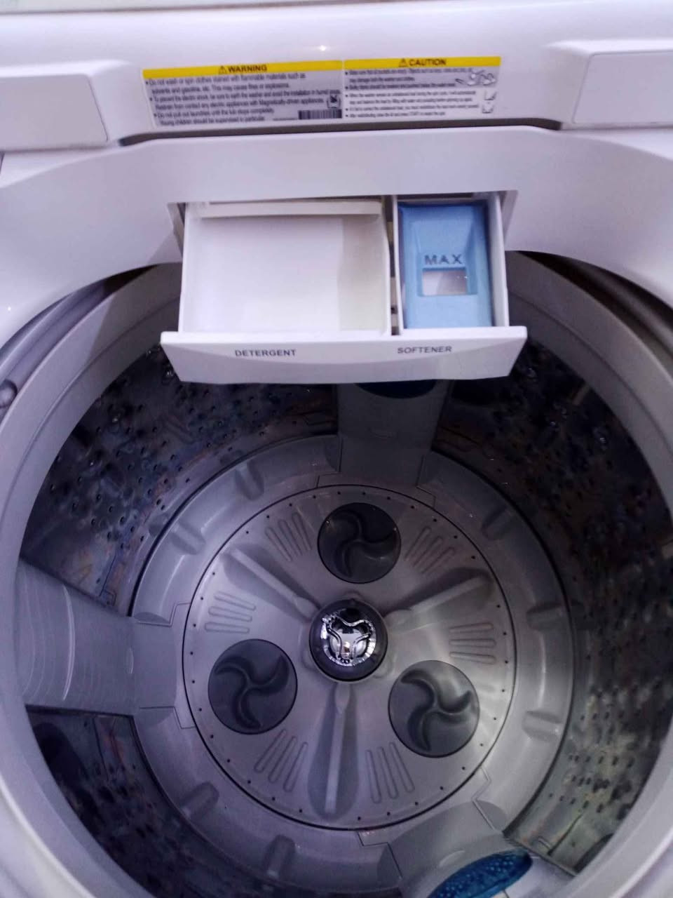 للبيع. غساله فول اوتوماتيك نوع ال جي 18كيلو نظافة فول . . بدون اي تصليح ولا عطل ظمآن الشغل سعر 300الف بيه مجال . بغداد, العراق


**إذا كنت صاحب هذا الإعلان وتريد حذفه لأي سبب، رجاءا أرسل رسالة إلى الدعم الفني**