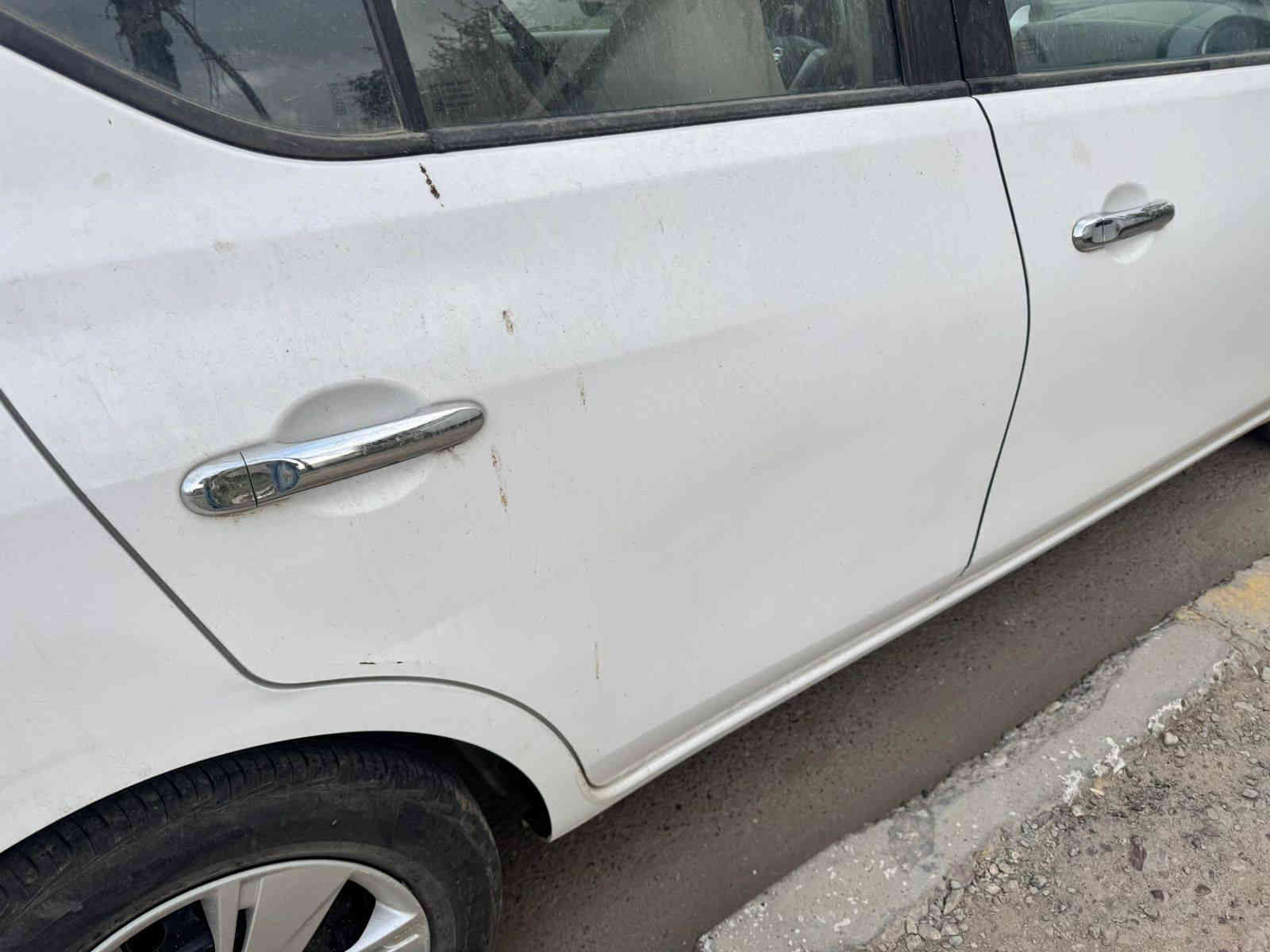 سني الهندي 2018 ماشيه 98 الف قابل لزياده سياره وضع شركه عدا رصعه بسيطه بل باب لخلفي موضحه بصوره سياره كلش حلو ونضيفه استخدام قليل دينار ماتحط عليه 
مكانه بغداد الكرادة 
سعر 103
***********
***********
