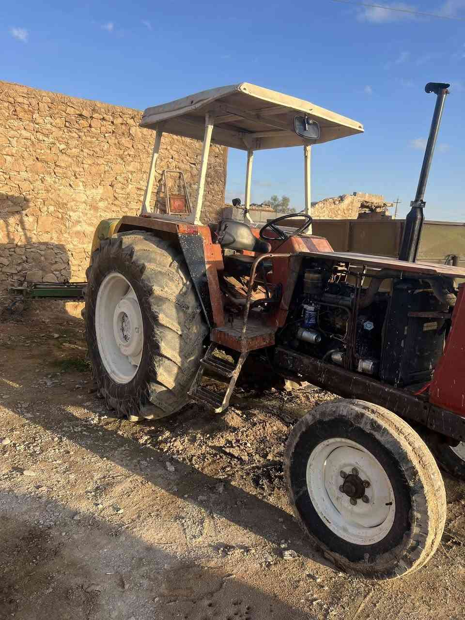 السلام عليكم عدنه مضخه رش المبيدات مستعدين لشغل لكافة المناطق لتواصل ***********
