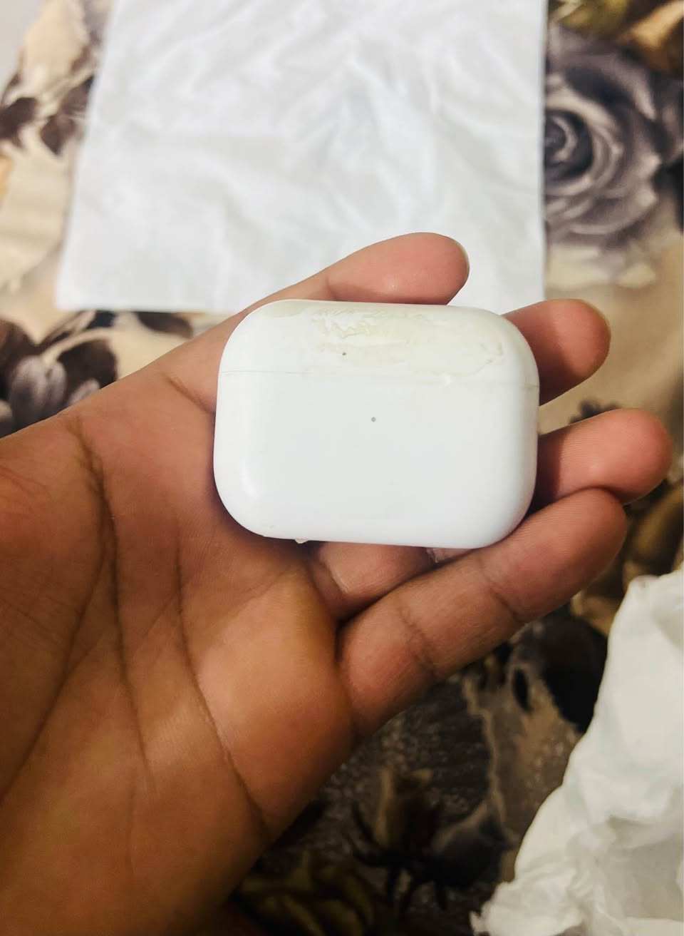 اعادة النشر بسبب الوعود الكاذبة 
السلام عليكم سماعة ابل الجيل الثاني برو 2022

نضافة 90./. 

بدون ملحات 

نضيفة وما مستعملة. اهواي  

السعر 130 الف 

مكاني بغداد قرب جزيرة بغداد السياحية 

للاستفسار*********** بغداد, العراق
