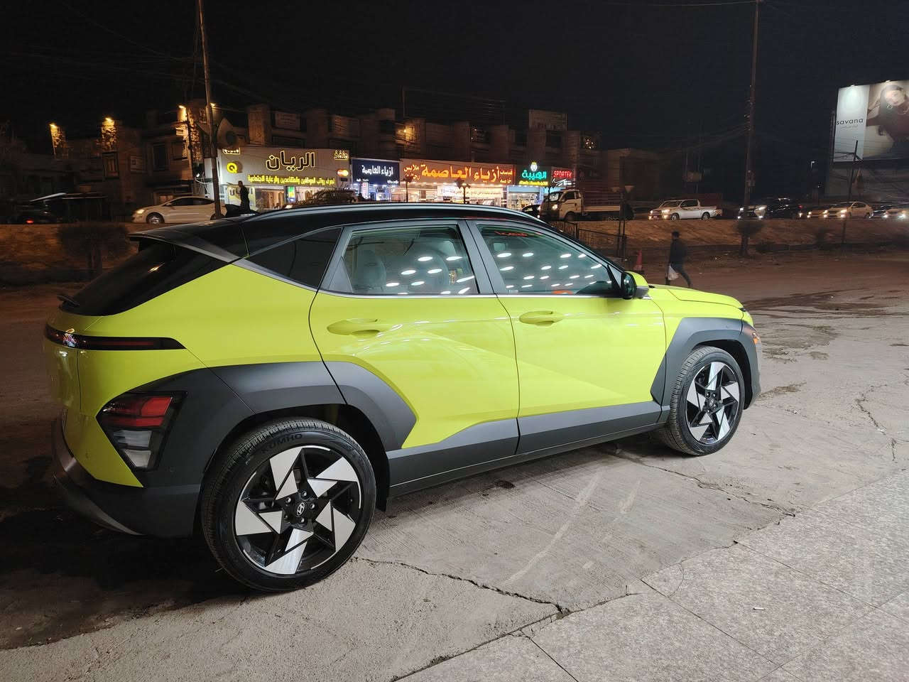 . السلام عليكم
هونداي كونا فول الشكل الجديد للبيع مرقمه بغداد 
‏2024 Hyundai Kona Limited 
مواصفات خاصة لمتد 1/1 VIP بانوراما

حادث السيارة باب عكس سائق مبدل اصلي ومصبوغ ايرباك برده صور الحادث موجوده 
البنيد مغلف PPF
1- بصمه + بصمه ابواب لمس + بصمة تشغيل عن بعد 
2- بانوراما 
3-كيج الكتروني متغير 
4- رادارات كل التجاهات مع كاميرات عدد 4 امامي وخلفي وجانبي مع رؤية 360 درجة بيرد فيو
5-كير تعليگ بالستيرن
6-نقط عمياء
7-رادارات وتنبيه الخروج عن المسار 
8-قيادة الية 
9- تتقدم للامام وللخلف ب بصمه 
10-هندبريك بصمه
11-كشنات جلد
12-كشنات كهربائي 
14-كشنات تبريد وتدفئه امامي  وتدفئه استيرن
15-بك لايت لد
16- لايت لد + زينون
17- شاشة كبيرة لمس
18- تثبيت سرعة
19- كاميرات اشاره تظهر بلدشبول
20- اشارة جانبيه
21- ويل كب كروم حجم 19 
22-تحديد مسار 
23-صندوق كهربائي
24- محرك 1600 تيربو
25-تبريد لمس
26- شحن وايرلس
27-نظام gps خرائط
28- شفتات كير ب ستيرن
29- حساسات امامي خلفي 
30 - تشغيل عن بعد 
31 - اوتو بارك 
32 - ماشية ١٢ الف 
33 - مود ادرايف ( نورمال - سبورت -سمارت ) 
35 - نظام نزول منحدرات
37 - تبريد قطعتين
38 - شاشه ابل كار بلي واندرويد اوتو
‏39- AUTO HOLD
40- السماعات شركة BOSE صوت محيطي 9 سماعات 
 42-اناره محيطه 
سعرها 192$وبيها مجال بسيط 

مكان السيارة بغداد الدوره حي المعلمين ***********
