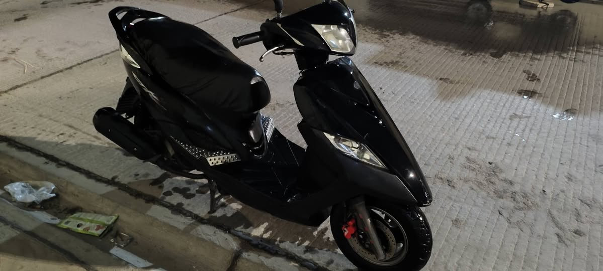 ماكس ثعلب للبيع دراجه حاويه ماخذهة من معرض الشبلاوي صالرهة خمس أشهر السعر 675 وبيهة مجال


**إذا كنت صاحب هذا الإعلان وتريد حذفه لأي سبب، رجاءا أرسل رسالة إلى الدعم الفني**