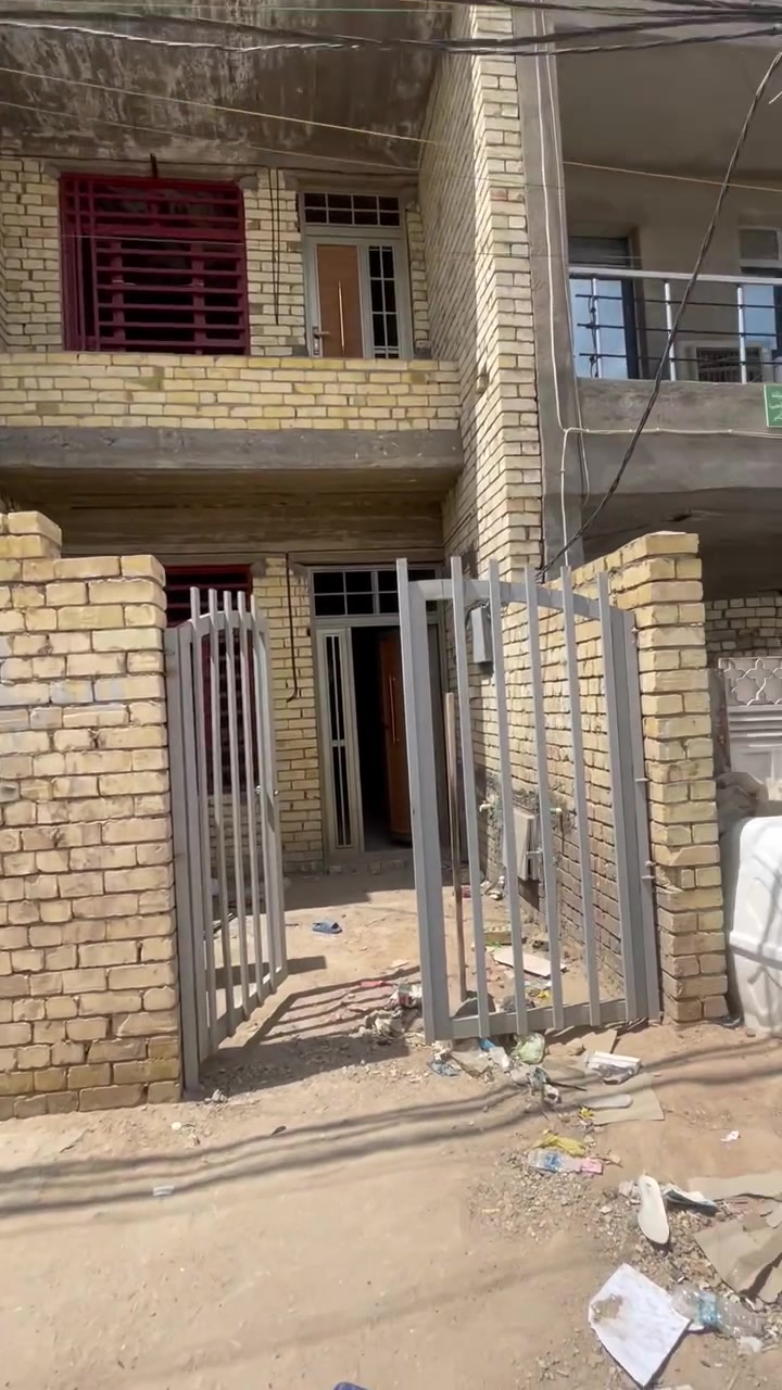 سلام عليكم مشتمل هيكل زراعي المساحة 100متر الموقع المشتمل  قرب البرج الشارع اليطلع على هورجب السعر خاص أو تصال 
الاستفسار مكتب علي السلطاني 
*********** حسن السلطاني
