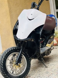 دراجه للبيع  خمسه وخمسين المكان بغداد حي اور السعر تلثميه وبيه مجال 07...