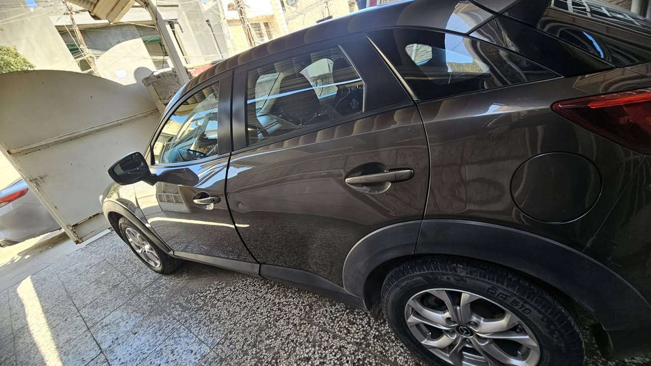 مازدا السليمانية موديل ٢٠١٨ بدون ارباك ادامه امسوين صدر كامل امامي وخلفي مع الدسكات مع بلكات مع واشر قبغ ولفات مع تبديل هادروليك الكير والفلتر ابأسمي هزه وفحص المروري جاهزه المكان البلديات بغداد السعر(١١٠ورقه ) *********** بيه أثر جراد مكان الحادث
