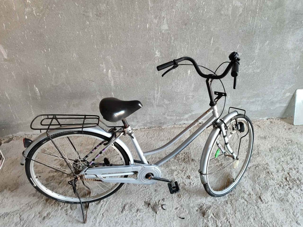 سلام عليكم باسكل حجم ٢٦
ياباني 
اصدار ٢٠١٦


**إذا كنت صاحب هذا الإعلان وتريد حذفه لأي سبب، رجاءا أرسل رسالة إلى الدعم الفني**