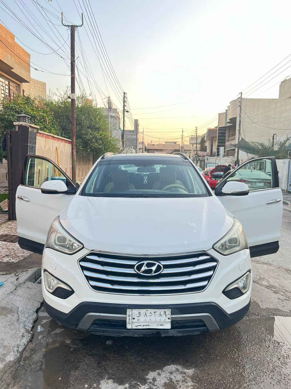 السلام عليكم
سنتافي كراند خليجي للبيع موديل 2014 
***********
