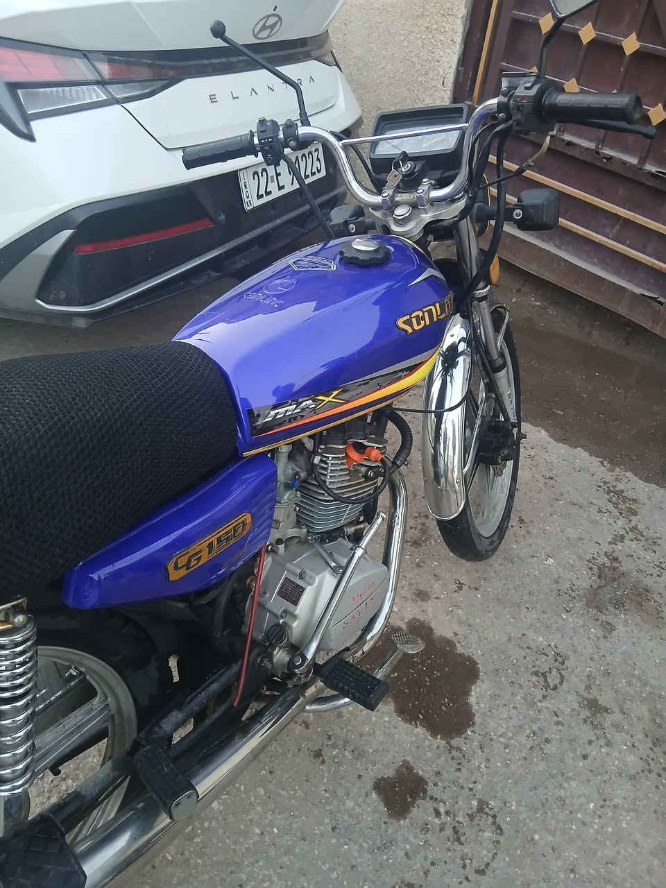 السلام عليكم دراجة سيفان موديل 2023 اوراقهه موجوده السعر ب 450 و بيهة مجال
***********
