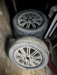 ٤قطع • تايرات • مكاني نجف