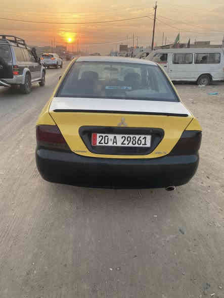 سلام عليكم 
لانسر للبيع 2009 رقم إنكليزي مصفرة هيئة غرامات تبريد تدفئة السيارة خير من الله صدر جديد بيها جامرلغ موضح بالصورة السعر 65 وبيها مجال رقم موبايل ***********
