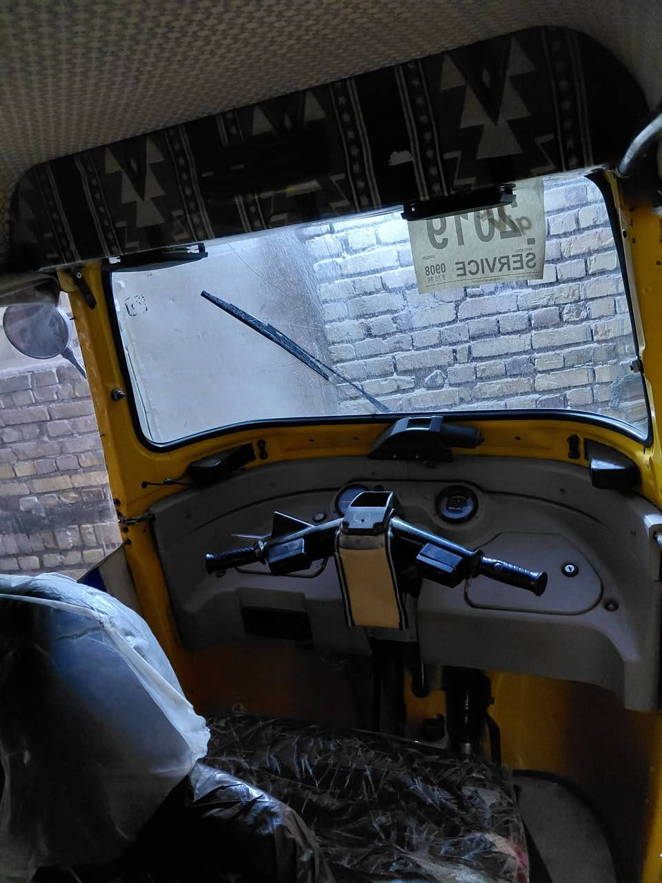 السلام عليكم تكتك 19 للبيع اوراق سيد خلدون سعر 4800 وبيها مجال اتصال ***********
