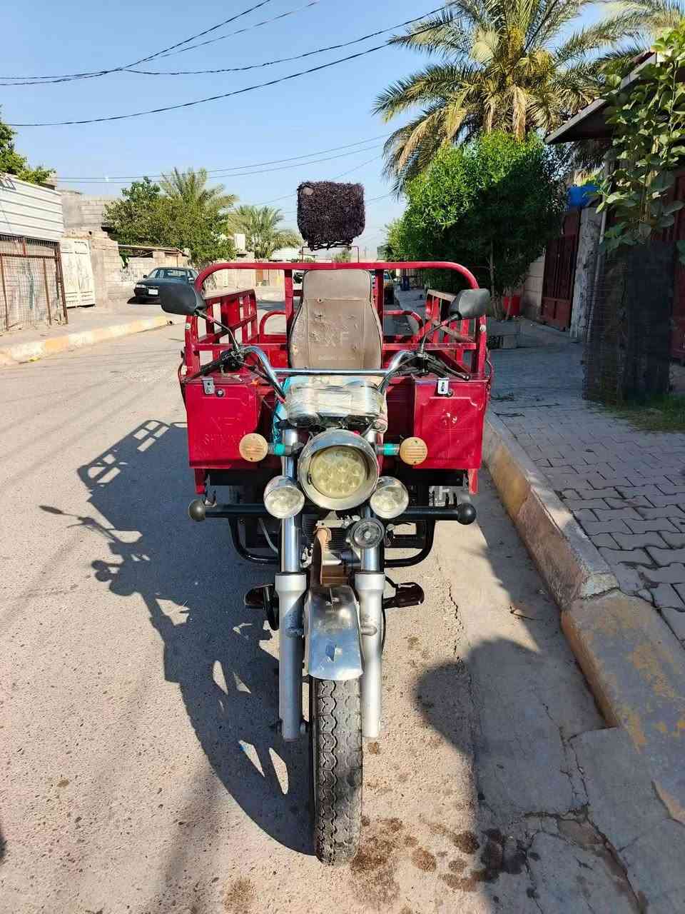 اسلام عليكم ستوته للبيع موديل 2021ضمان شاصي كشر محرك كله فول كهربائيات كله شقاله بدي كلاب دبلات تفحصه بنفسك شلعه اشوفه بعينك اوراق شماليه بيه بليته سعر 1400وبيه مجال للطيبين مكان ديالى المنصوريه دلي عباس رقم ***********
