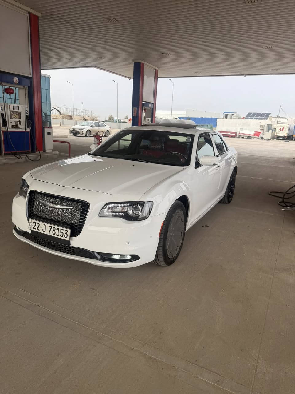 للبيع كرايسلر 2022 هارلم 300 S
السياره واحد على واحد فول لل اخير
اعلى فئه رادار امامي جانبي حساس امامي خلفي
داخل احمر تدفه وتبريد مقاعد 
برده خلفية
مقاعد كهربائية 
درگة هيتر 
لايت زنون وكاله
عدسة متحركه
بنراما 
خزن مومري
اشاير بل مرايه 
ويل 20 عنكبوت بلاك
بجم صغير السياره 
كفاله السياره 
رقم اربيل بسمي تحويل ثاني يوم 
الي ما يعجبه شعر الله يرزقة ويلكة الاي احله منها 
السعر 385 مجال بسيط 
مكان السياره ناصريه 
***********
