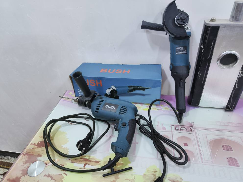 دريل شحن اصلي عده كامله مع شاحن وبطاريات 2 سعره 30 الف 
دريل كهربائي اصلي 25 الف 
كوسره اصلي 25 الف 
المكان كربلاء *********** كربلاء, العراق
