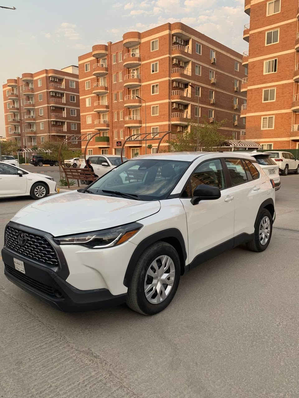 كورلا كروس 2024 وارد أمريكي يابنية اصل مو صيني 
ماشية 13 الف
بانزين
محرك 2000
قطعتين تبريد
داخل مخمل
رادار وقيادية ذاتية
تصحيح مسار
لوتو هولد وهاند بريك بصمة
اشاير بالمري

بيها بالقمارة سبب النقل صور الحادث بالمنشور بدون رقم 

السعر 150 وبيها مجال بسيط للشراي العنوان بغداد حي اور 
تواصل خاص


**إذا كنت صاحب هذا الإعلان وتريد حذفه لأي سبب، رجاءا أرسل رسالة إلى الدعم الفني**