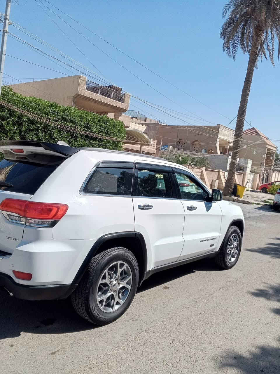 اسلام عليكم جيب لاريدو 2014 لمتد لمتد موصفات المتد معرفه بيه 5 قطع صبغ بدون اي دواخل السياره اي نقص مابيه فوول فول عده الفتحه مكاني بغداد شارع فلسطين الرقم ***********  تحياتي وحترامي للجميع السعر السعر 160
