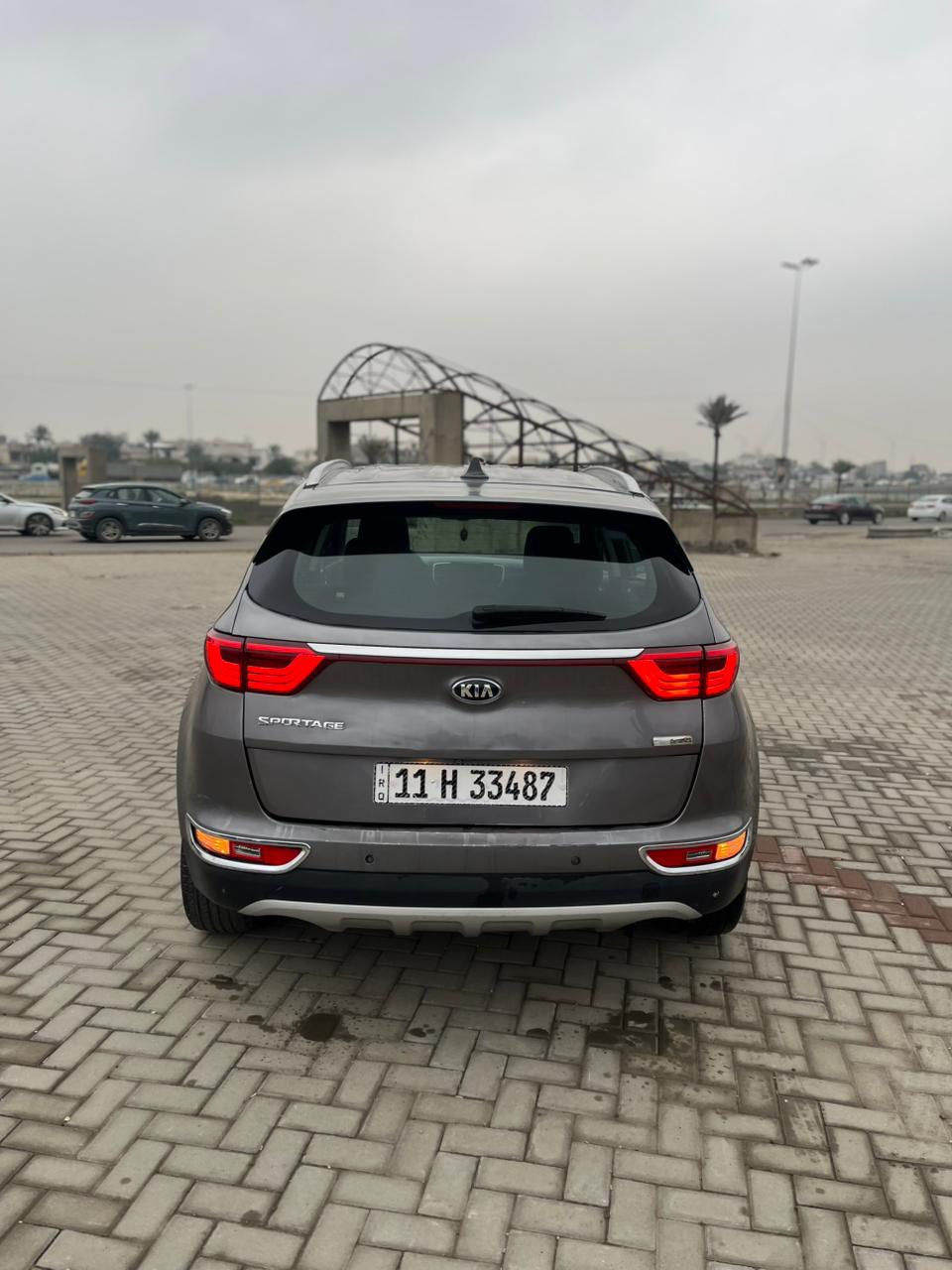 السلام عليكم سبورتج 2018 فول مواصفات عدا بنوراما رقم بغداد بأسمي عارضه 133$ مجال جدآ بسيط السياره بيها جاملغ خلفي وقبق صندوق كلير بدون دواخل بدون ايرباك شواصي لغود كله كفاله السياره جديده محرك 2400 السياره فور ويل لمتدد مواصفات/ بصمه/ قطعتين تبريد/كشنات كهرباء/ شاشه كبيره كار بلي / اشاير بالمري /تدفئه كشنات/ زنون عالي ناصي / بك لايت لد / سياره مواصفات /نظام ترحيب عند الاقتراب /مري شفط/ 3انظمه قياده / وبعد هواي مواصفات مكان سياره بغداد شارع فلسطين/ خاص مغلق الاتصال بالرقم:***********
