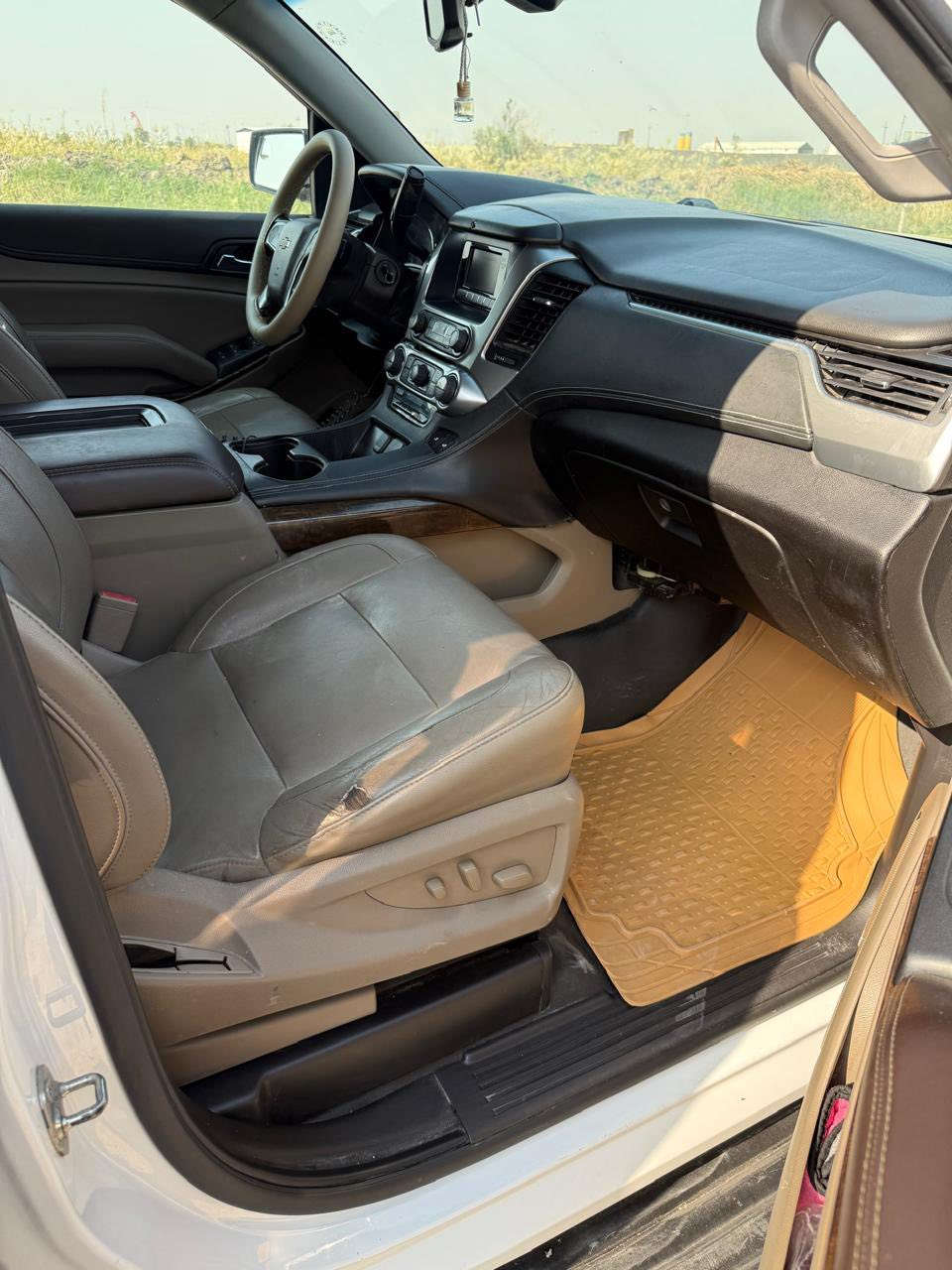 ادوات تاهو مديل2019 كفاله من السرقه والعشائر

كفاله من الكصه

سياره جديده  ماناقصها اي شي ترايك للبصره

لون ابيض

سعر 135

ابيع فقط المكان ميسان العماره 

 
‏ رجاء ما متواجد لا واتساب ولا فيس الشراي ينتصل 

***********
