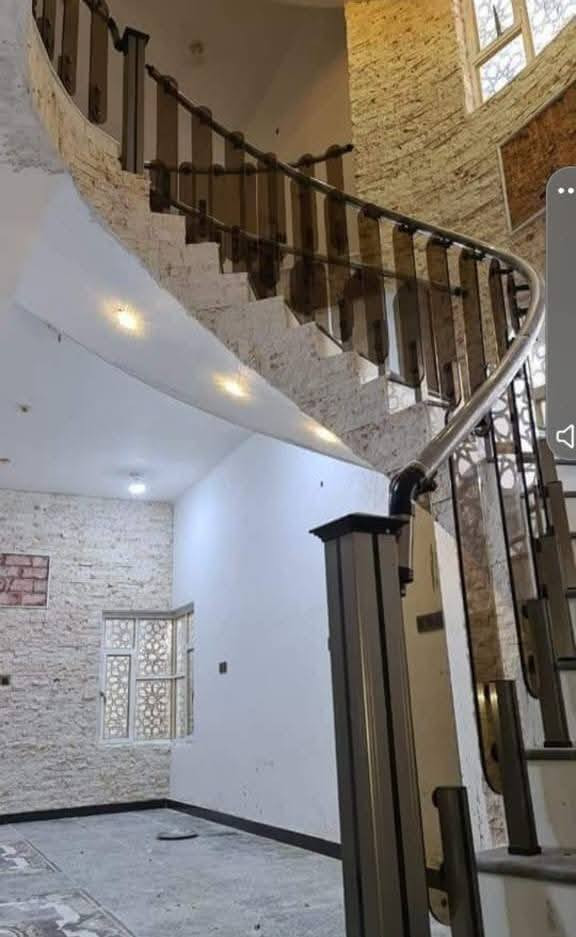 تخفيضات هائله عمل  المحجرات  لامنيوم  التركي 3خطوط صار35الف جميع موديلات عليهن تخفيض الجميع اعمال المحجرات المنيوم التركي بسعار مناسبه سعر عندي جميع النقاشات عليهن تخفيض ومحجر الجام ضدكسر وعاج 25الف بايه تركي درجه اولى شركه اولسان ضمان بلون وقوه 10سنوات جميع موديلات لألوان متوفره نشتغل جميع المناطق البصره لاستفسار أكثر  اتصل بنا ***********
