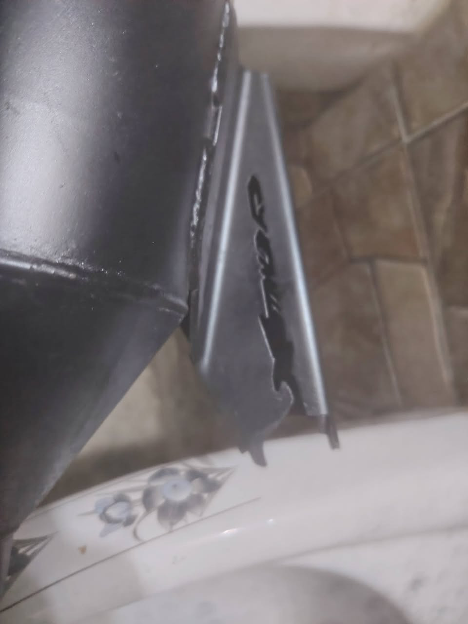 السلام عليكم صالنصه سكنس  الجبلي سعرها 50 مكاني بغداد ***********
