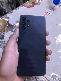 جهاز A32للبيع نضافه90 ما مفتوح الذاكره 128 السعر 80 موجود خاص ورقم 077...