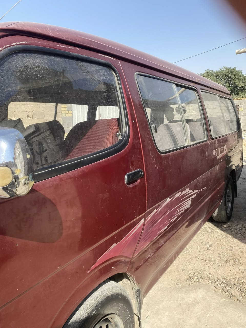 السلام عليكم سياره فتون للبيع سياره جاهزه كير مكينه اكسل خير من الله مشروع وطني رقم انكليزي تحويل ثاني يوم سياره بلاديه السعر 60 وبيه مجال الهاتف ***********
