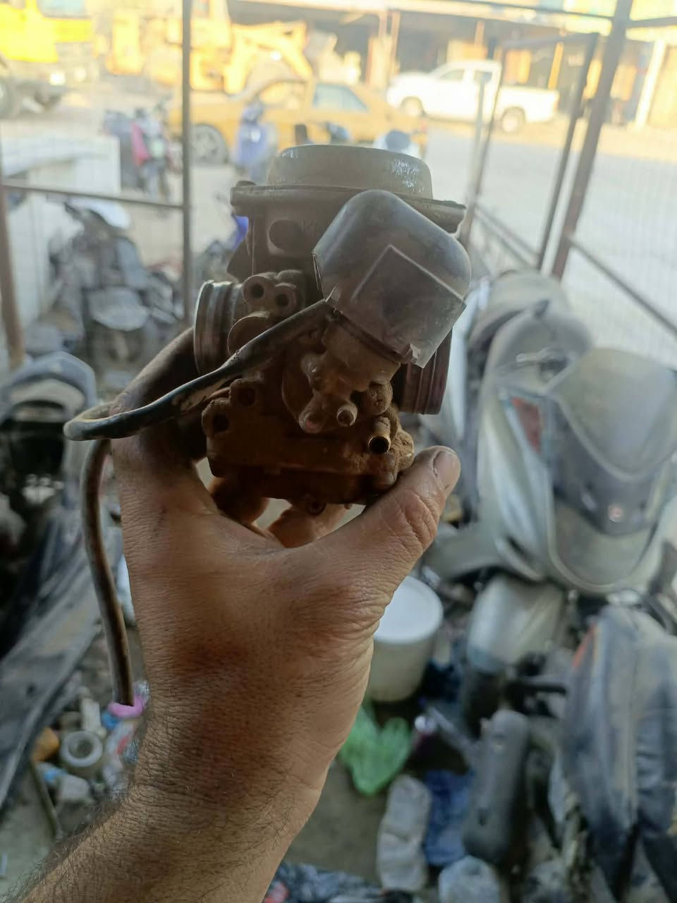 يتوفر تفصيخ بريز طابوكه مال شارع مامفتوحه شغاله كفاله كابريتر رمبه ع الشغل قبق هندر اكزز بريز ويلات شاصي دبلات قبق هندر سكنس فحل تفصيخ سكنس تفصيخ كامكو
اتصال ***********
