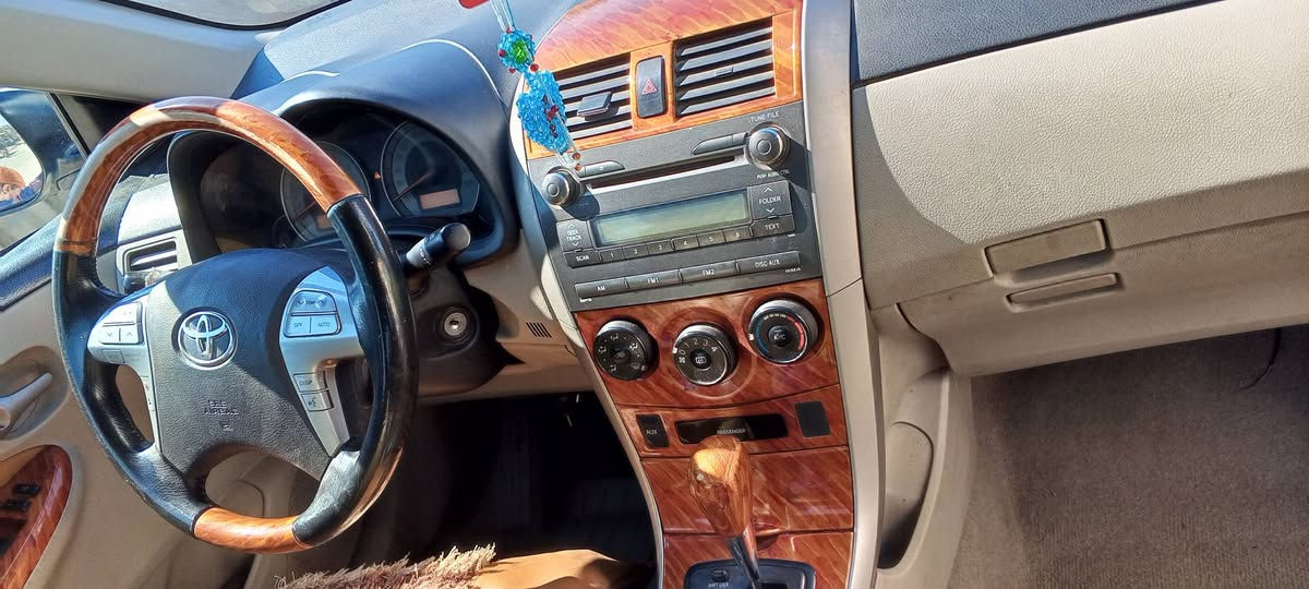 عندي سياره كورولا 13خليجي رقم ربيل بسمي السعر ١٤٠ورقه هذا رقمي ***********
