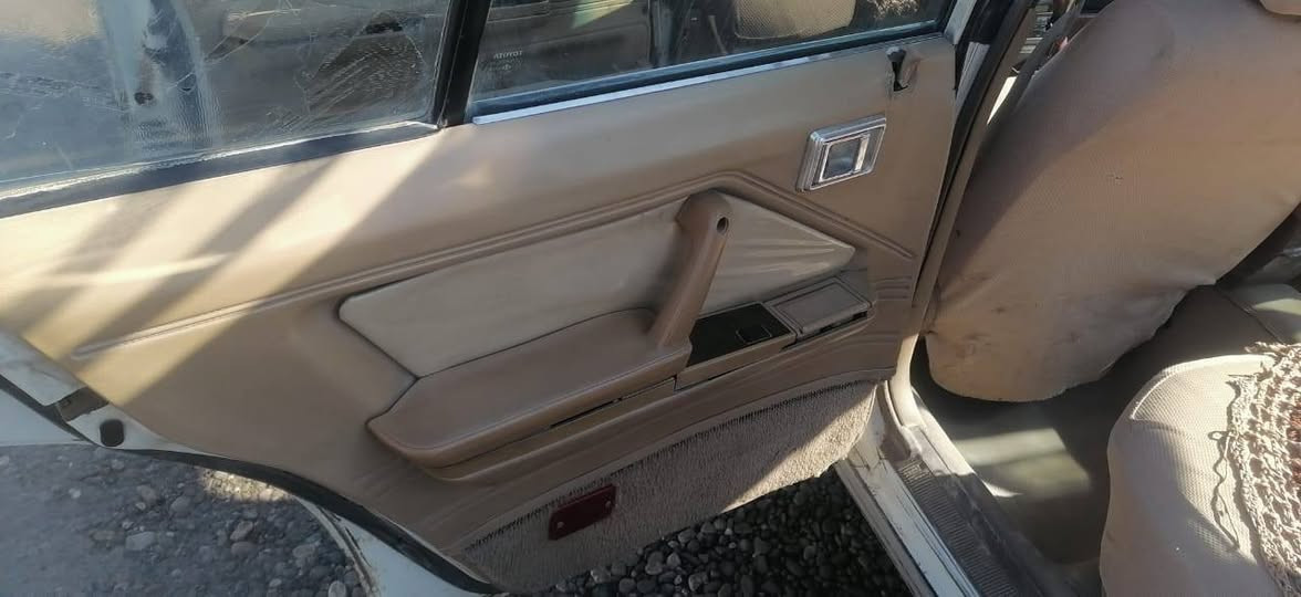 السلام عليكم سوبر 85للبيع
سياره صدر جديد تواير فوك النص عمر 
داخل جديد مثل ما موضح 
محرك وكير شرط تجي اتجيك
كهربايات ولكشر مثل ما موضح بصوره
رقم بغداد صدامي
***********

#ادمن
