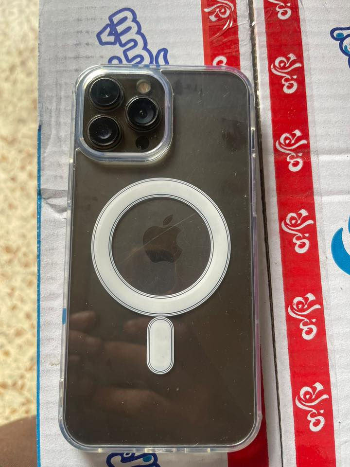 13برو ماكس ذاكره 128جهاز مبدل شاشه اصليه وضهره مبدل هم شرق اوسط شغل كلشي سعره قفل قفل 450 
*********** واتساب
